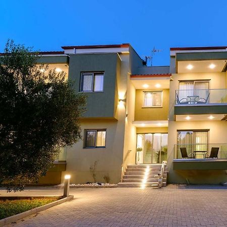 Estelle Family Luxury Apartments & Suites Gerakini Luaran gambar