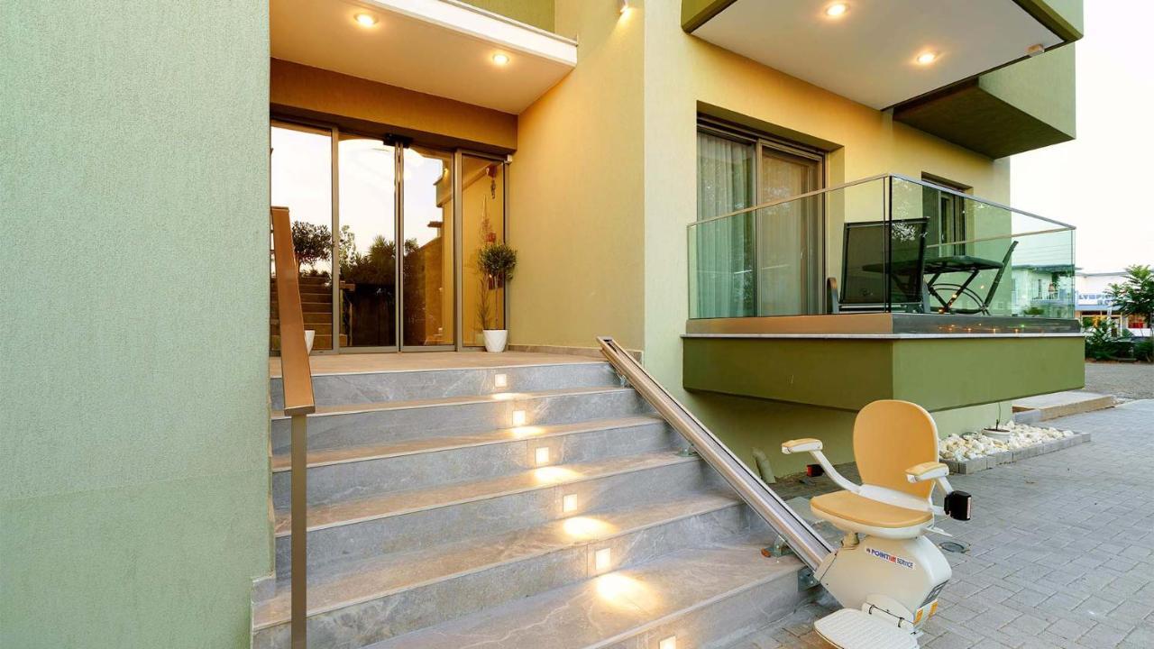 Estelle Family Luxury Apartments & Suites Gerakini Luaran gambar