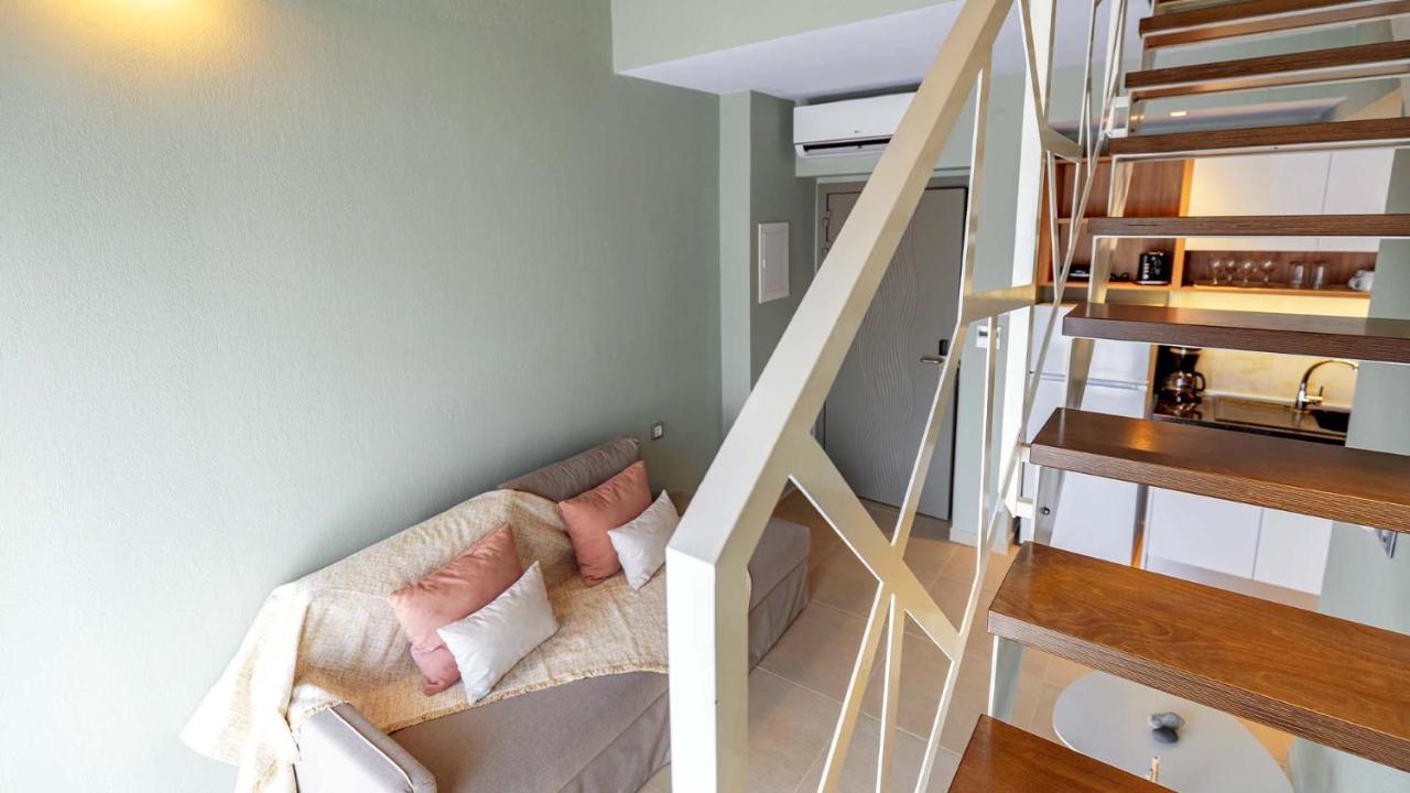 Estelle Family Luxury Apartments & Suites Gerakini Luaran gambar