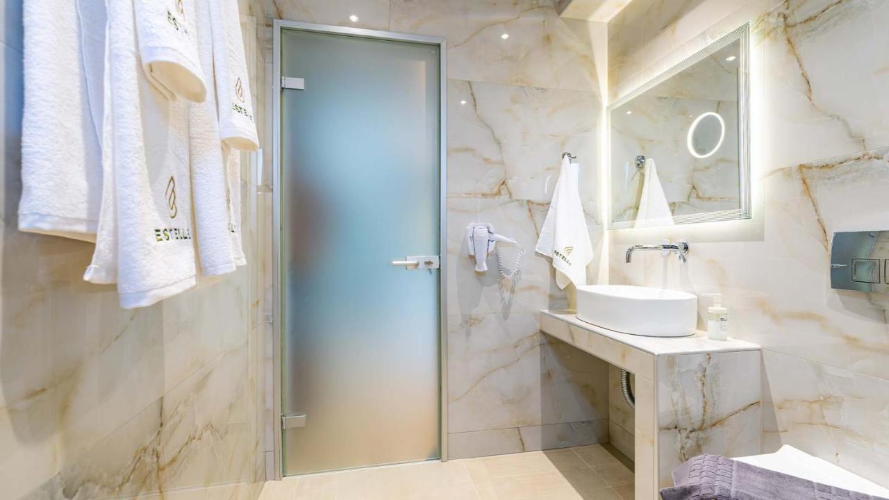 Estelle Family Luxury Apartments & Suites Gerakini Luaran gambar