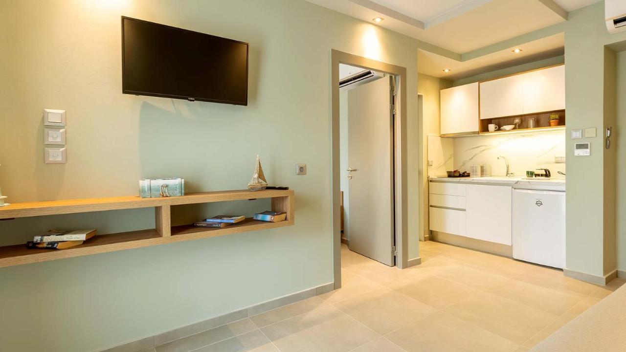 Estelle Family Luxury Apartments & Suites Gerakini Luaran gambar